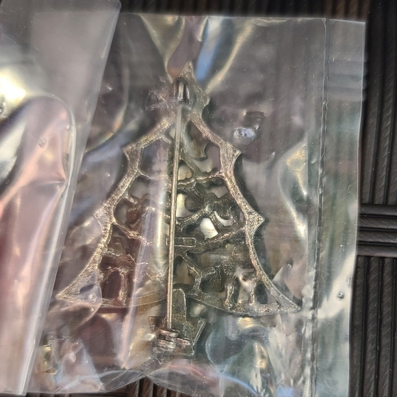 Signed LIA Christmas Tree Silver Red Green Stone Brooch Pin - Picture 3 of 3